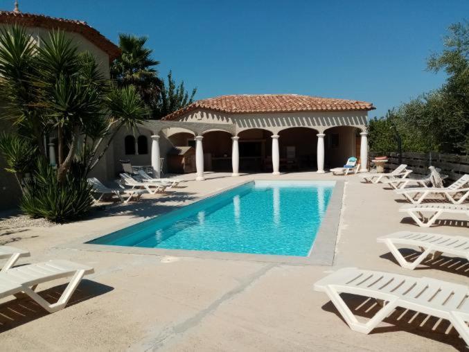 Villa Hacienda Shelsy Magalas Exterior foto